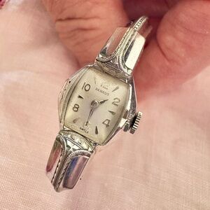 10kt rgp Bezel 1/10k Gold Filled Benrus Vintage Ladies Watch Silver Toned Cuff